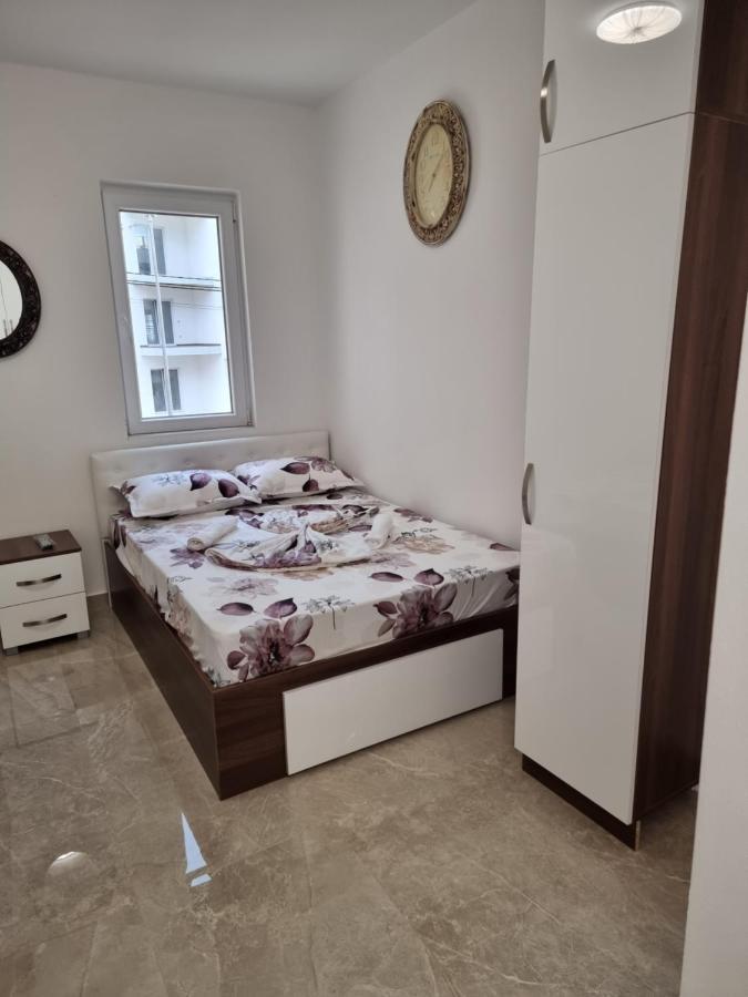 Ebra Lux Apartmani Dobra Voda Exterior foto