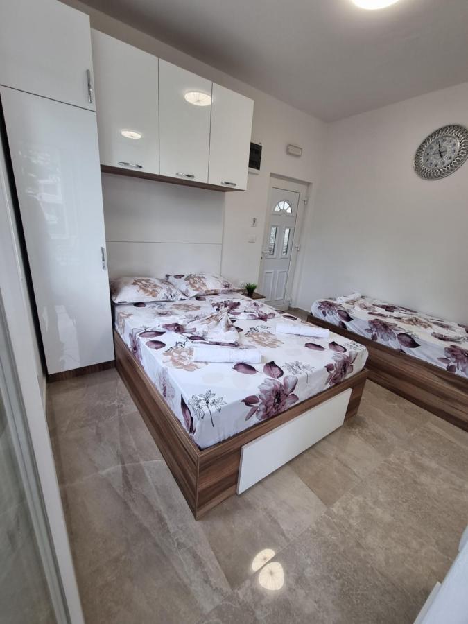 Ebra Lux Apartmani Dobra Voda Exterior foto
