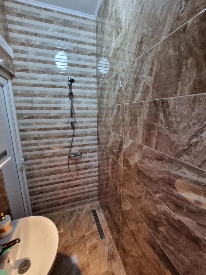 Ebra Lux Apartmani Dobra Voda Exterior foto