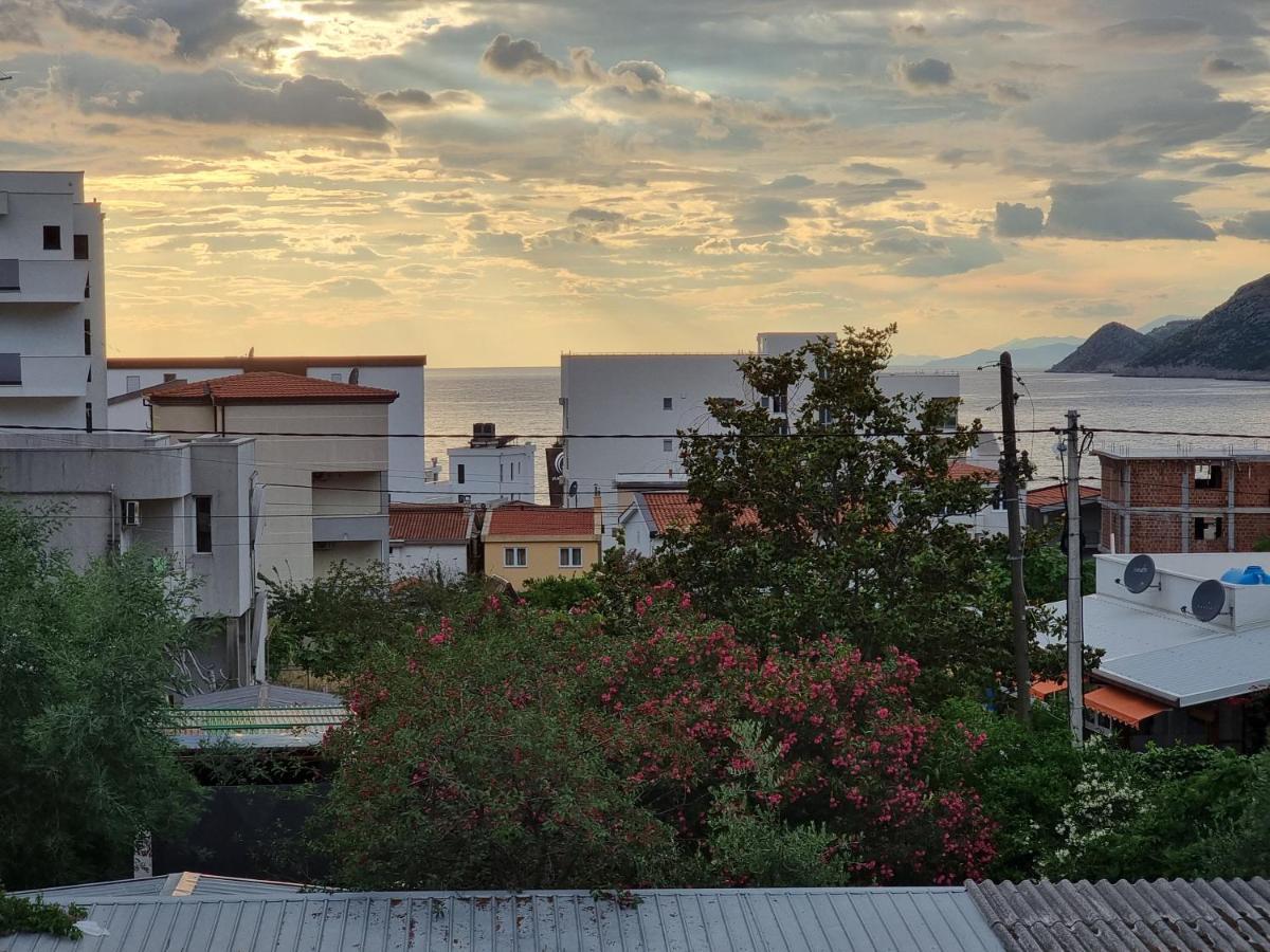 Ebra Lux Apartmani Dobra Voda Exterior foto