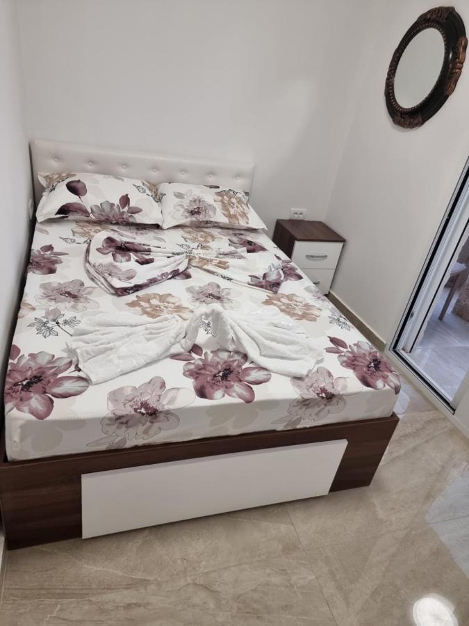 Ebra Lux Apartmani Dobra Voda Exterior foto