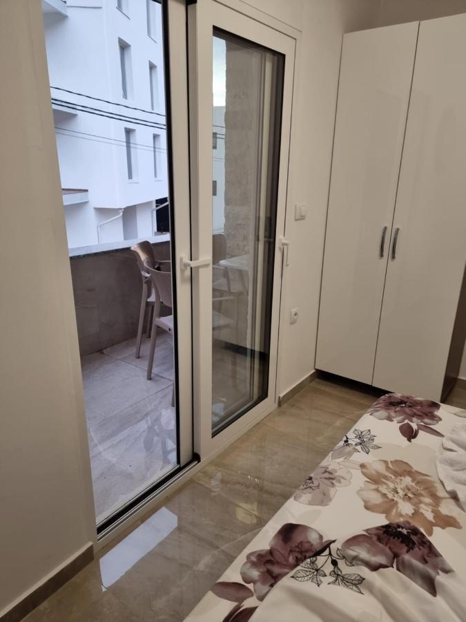 Ebra Lux Apartmani Dobra Voda Exterior foto