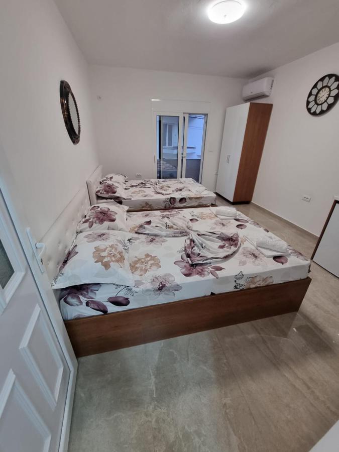 Ebra Lux Apartmani Dobra Voda Exterior foto