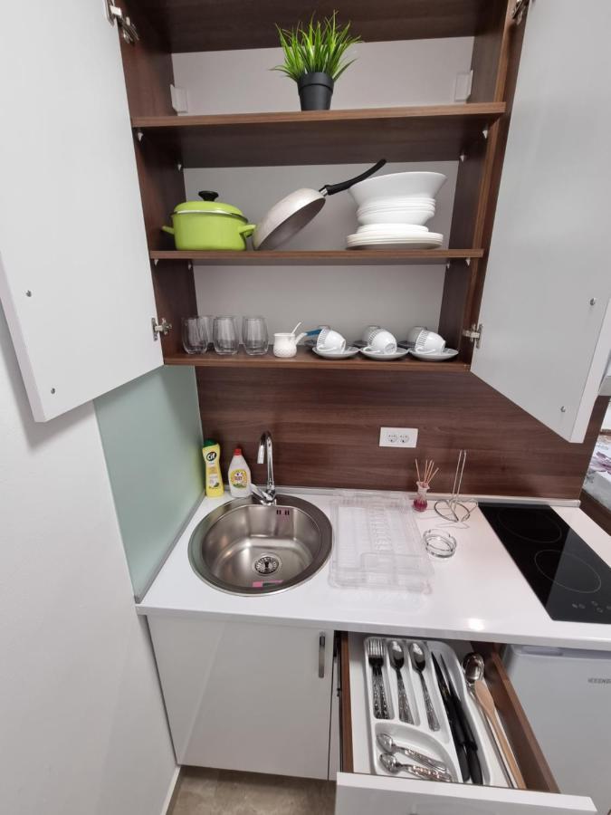 Ebra Lux Apartmani Dobra Voda Exterior foto