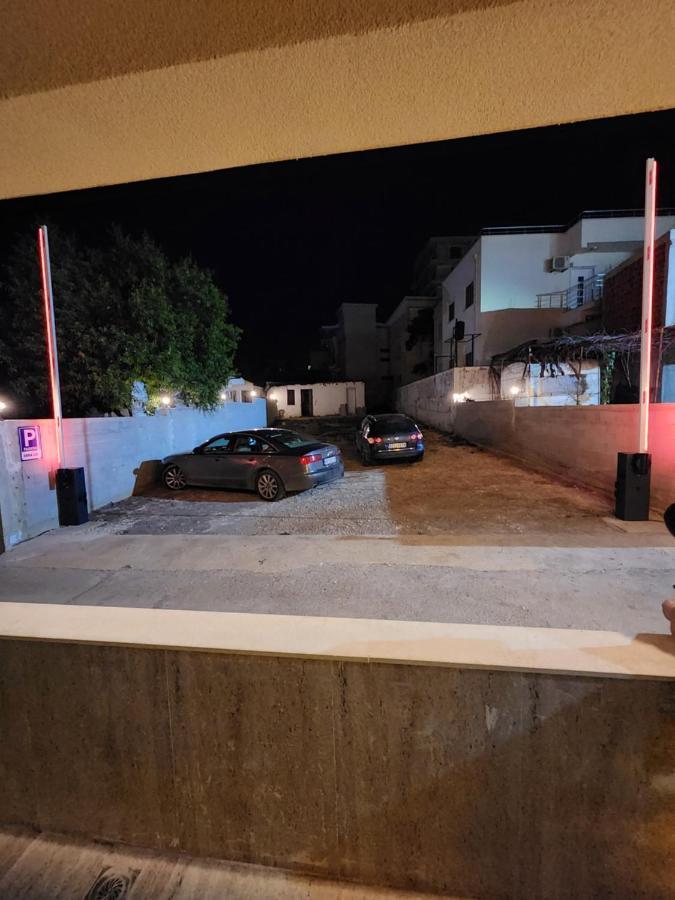 Ebra Lux Apartmani Dobra Voda Exterior foto